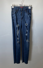 Load image into Gallery viewer, Guess Womens Blue Medium Wash 5-Pocket Design Button Front Skinny Jeans Size 26
