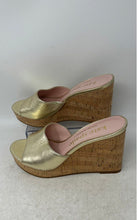 Load image into Gallery viewer, Kate Spade New York Womens Penelope Pink Gold Leather Wedge Slide Sandals Sz 9 B
