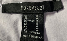 Load image into Gallery viewer, Forever 21 Womens Purple Crew Neck Cap Sleeve Pullover Cropped Blouse Top Size M
