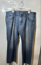 Load image into Gallery viewer, Boss Hugo Boss Mens Blue Denim Medium Wash Pockets Straight Leg Jeans Size 38/30
