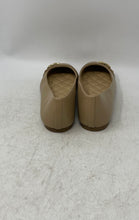 Load image into Gallery viewer, Michael Kors Womens Beige Faux Leather Round Toe Slip-On Ballet Flats Size 7.5M
