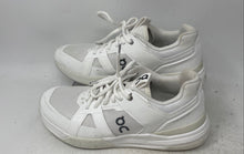 Load image into Gallery viewer, On Womens The Roger Clubhouse Pro 3WD30050202 White Lace-Up Sneaker Shoes Size 9
