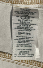 Load image into Gallery viewer, True Religion Womens White Denim Sleeveless Button Front Cropped Vest Size S/P
