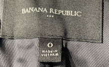 Load image into Gallery viewer, Banana Republic Womens Black Peak Lapel Flap Pocket Double Breasted Blazer Sz 0
