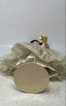 Load image into Gallery viewer, Show Stoppers 47/3000 Limited Edition Brown Hair And Eye Porcelain Doll
