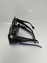 Load image into Gallery viewer, Lacoste, Sofia Vergara, Kenneth Cole Multicolored Sunglasses (5 Pcs)
