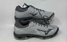 Load image into Gallery viewer, Mizuno Womens Wave Lightning Z4 430235 9191 Gray Volleyball Shoes Sz 11.5 In Box
