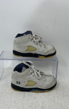 Load image into Gallery viewer, Nike Baby Boys Air Jordan 5 FZ3357-004 White Lace-Up Sneakers Shoes Size 8C
