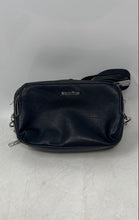 Load image into Gallery viewer, Tannino Womens Black Pebbled Leather Adjustable Strap Double Zip Crossbody Bag
