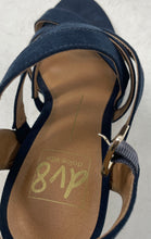 Load image into Gallery viewer, DV8 By Dolce Vita Womens Blue Ankle Strap Wedge Heel Espadrille Sandals Size 6
