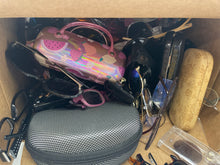 Load image into Gallery viewer, Variety of Vision Glasses and Sunglasses 5 Lbs. + 14.8 oz Box
