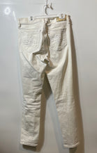 Load image into Gallery viewer, Lilly Pulitzer Womens White Denim Light Wash Pockets Straight Leg Jeans Size 6
