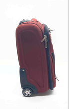 Load image into Gallery viewer, Swissgear Red Sion 6283 Expandable Spinner Luggage Zip-Around Lined Trolley Bag
