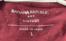 Load image into Gallery viewer, Banana Republic Mens Red Speckled Long Sleeve Crew Neck Pullover T-Shirt Size L
