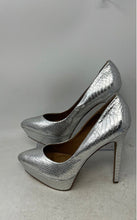 Load image into Gallery viewer, Steve Madden Womens Artist Silver-Tone Slip-On High Platform Heels Size 9.5B
