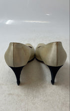 Load image into Gallery viewer, Anne Klein Womens Beige Square Toe Slip-On Stiletto Pump Heels Size 7
