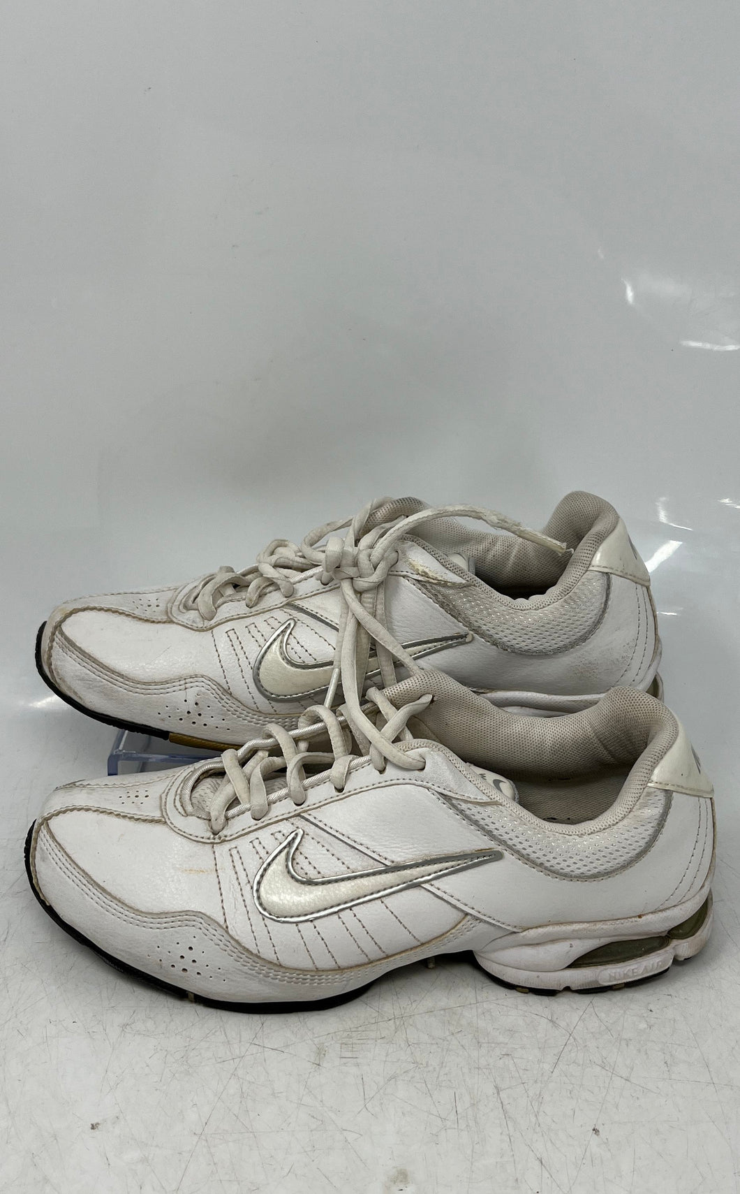 Nike Womens Air Exceed 366650-111 White Low Top Lace-Up Sneaker Shoes Size 8