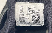Load image into Gallery viewer, Nike Womens Air Huarache DH4439-001 Black Lace-Up Low Top Running Shoes Size 7.5
