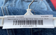 Load image into Gallery viewer, Abercrombie &amp; Fitch Mens Blue Denim Medium Wash Straight-Leg Jeans Size 29x32
