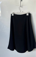 Load image into Gallery viewer, Ann Taylor Womens Black Flat Front Elastic Waist Knee Length A-Line Skirt Size 4
