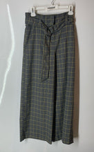Load image into Gallery viewer, 7th Ave Design Studio NY &amp; Co Womens Black Multi Houndstooth Trouser Pants Sz 2
