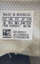 Load image into Gallery viewer, Adidas Mens Stan Smith M20324 White Leather Lace-Up Sneaker Shoes Size 6
