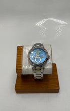 Load image into Gallery viewer, Authentic Invicta Women's Silver Tone Watch. Weight 101.2g
