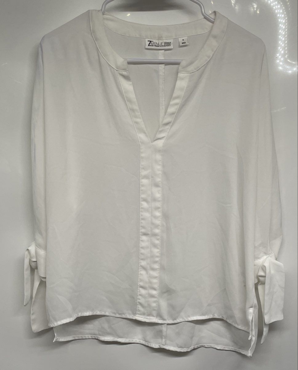 7th Avenue Design Studio New York & Co Womens White Split Neck Blouse Top Size M