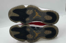 Load image into Gallery viewer, Authentic Nike Mens Jordan Future Low 718948-610 Red Sneakers Shoes Size 8.5
