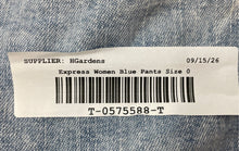 Load image into Gallery viewer, Express Womens Blue Denim Medium Wash Distressed Mid Rise Boyfriend Jeans Sz 0P
