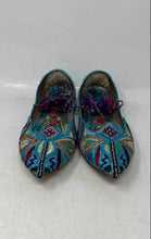 Load image into Gallery viewer, Riwaj By IKM Collection Womens Multicolor Pointed Toe Ballet Flats Size 7
