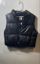 Load image into Gallery viewer, Altar’d State Womens Black Sleeveless Front Full-Zip Cropped Puffer Vest Size M
