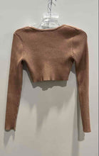 Load image into Gallery viewer, Forever 21 Womens Brown Ribbed Knit Long Sleeve V-Neck Cropped Top Size Medium
