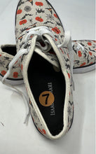 Load image into Gallery viewer, Isaac Mizrahi Womens White Orange Black Halloween Print Sneaker Shoes Size 6.5

