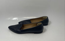 Load image into Gallery viewer, Everlane Womens The Modern Black Leather Pointed Toe Slip-On Loafer Flats Size 7

