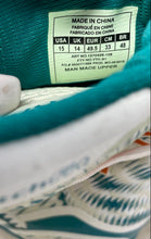 Load image into Gallery viewer, Under Armour Mens Highlight MC 1270426-108 White Green Soccer Cleats Size 15
