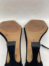 Load image into Gallery viewer, Vince Camuto Womens Black Silver Sandals Size 7 1/2
