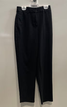 Load image into Gallery viewer, H&amp;M Womens Black Flat Front Pockets Straight Leg Dress Pants Size 2
