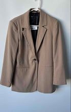 Load image into Gallery viewer, Asos Design Womens Brown Pinstripe Long Sleeve Pockets One-Button Blazer Size XS
