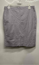 Load image into Gallery viewer, Liz Claiborne Womens Gray Lined Back Zip Straight &amp; Pencil Skirt Size 6
