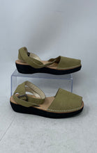 Load image into Gallery viewer, Pons Womens Green Beige Leather Peep Toe Ankle Strap Sandals Size 7
