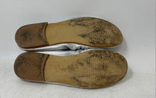 Load image into Gallery viewer, Monnalisa Womens Silver Leather Slip-On Round Toe Bow Ballet Flats Size 35
