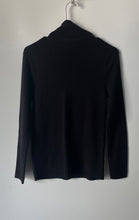 Load image into Gallery viewer, Chico's Womens Black Long Sleeve Turtleneck Pullover Sweater Size 0
