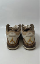Load image into Gallery viewer, Nike Mens Air Jordan 3 Retro Beige &amp; Brown Lace-Up Sneaker Shoes Size 7
