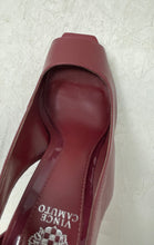 Load image into Gallery viewer, Vince Camuto Womens Lizanie Burgundy Leather Peep Toe Pump Heels Size 6.5M
