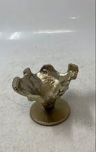 Load image into Gallery viewer, Textured Molten Rugged Rim And Round Pedestal Base Gold-Tone Napkin Ring
