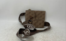 Load image into Gallery viewer, Guess Womens Latona Brown Monogram Detachable Strap Crossbody Bag With Wallet
