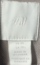 Load image into Gallery viewer, H&amp;M Womens Gray Long Sleeve Pockets Notch Lapel Two-Button Blazer Jacket Size XS
