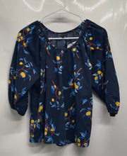 Load image into Gallery viewer, Ann Taylor Womens Blue Lemon Print 3/4 Puff Sleeve Scoop Neck Blouse Top Size S
