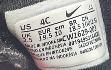Load image into Gallery viewer, Nike Kids Air Max Bolt CW1629-003 Gray Pink White Sneaker Shoes Size 4C
